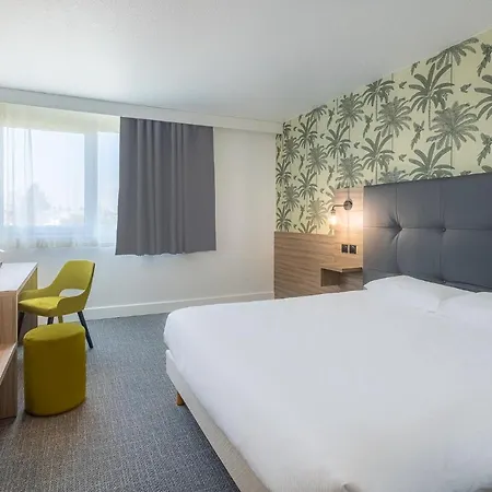 Akena Poitiers Nord Futuroscope Hotel