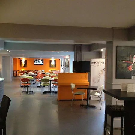 Hotel Akena Poitiers Nord Futuroscope 3*