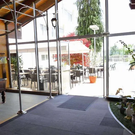 Akena Poitiers Nord Futuroscope Hotel