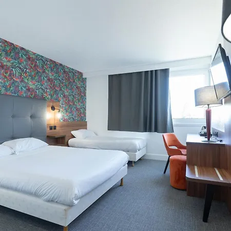 Akena Poitiers Nord Futuroscope 3*