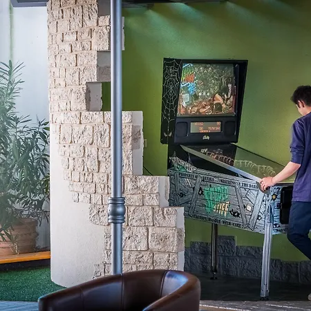 Akena Poitiers Nord Futuroscope 3* Chasseneuil-du-Poitou