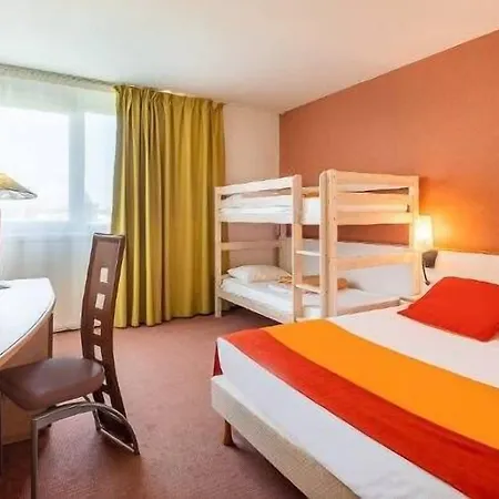 Akena Poitiers Nord Futuroscope Hotel