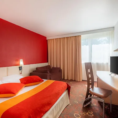 Akena Poitiers Nord Futuroscope 3* Chasseneuil-du-Poitou