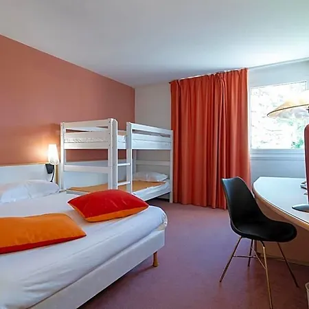 Akena Poitiers Nord Futuroscope Hotel